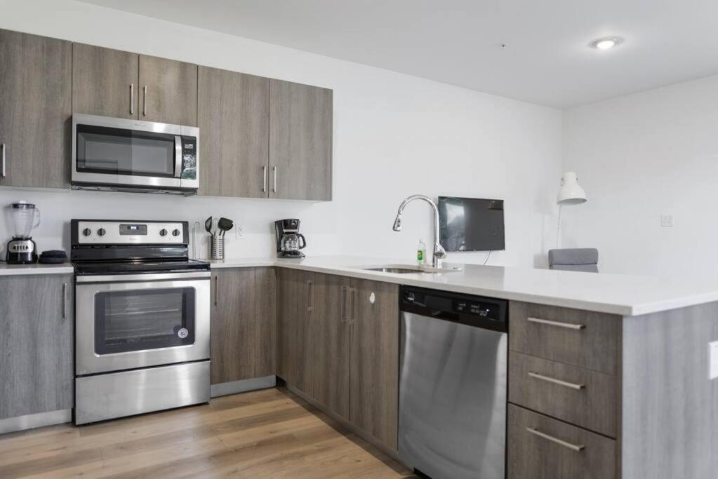 Amazing Town House 15 Min From The Beach Wfree Parking Villa Miami Eksteriør billede
